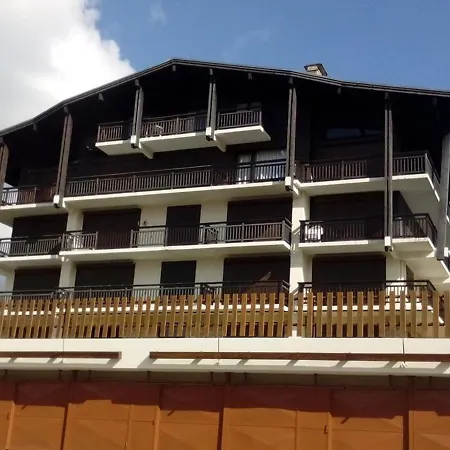 Apartment Duplex 2 Pieces A Notre-dame-de-bellecombe, Au Calme Proche Des Pistes - Pour 6 Personnes - Fr-1-595-20 *